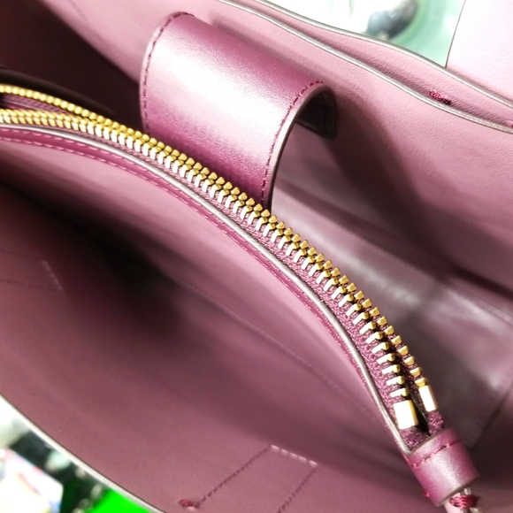 Kate Spade Mini Nelle Putnam Drive Convertible Tote in Plum Leather - Picture 9 of 12